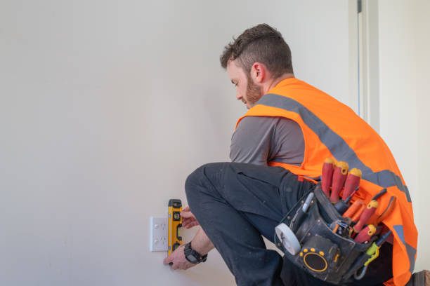 Best Electrical Contractors for Businesses  in Creve Coeur, MO